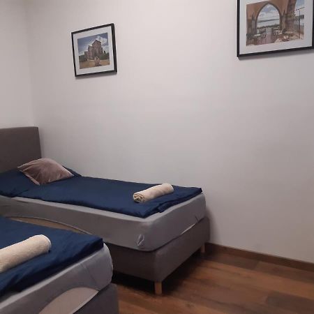 Varalja Apartman 터터 외부 사진