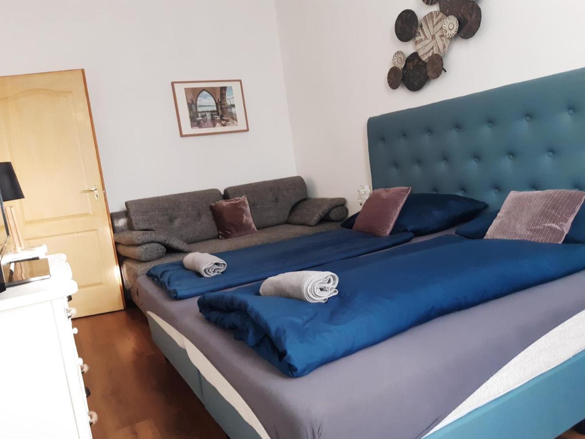 Varalja Apartman 터터 외부 사진